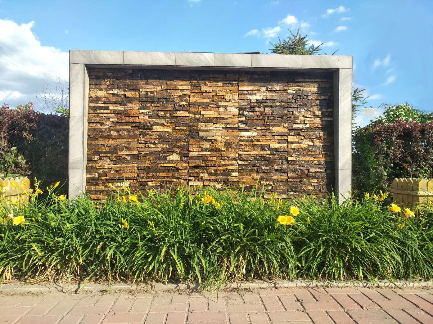 墓地價(jià)格惠民的撫順墓地園區(qū)景觀