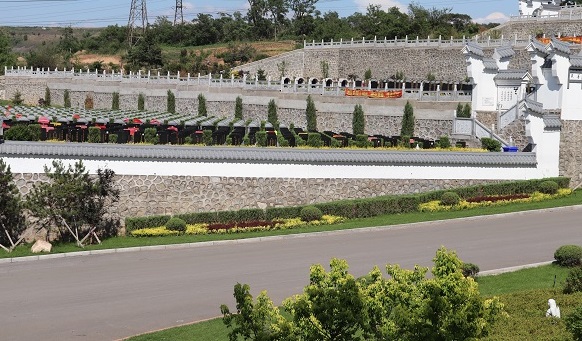 撫順墓地實景 撫順墓地實景