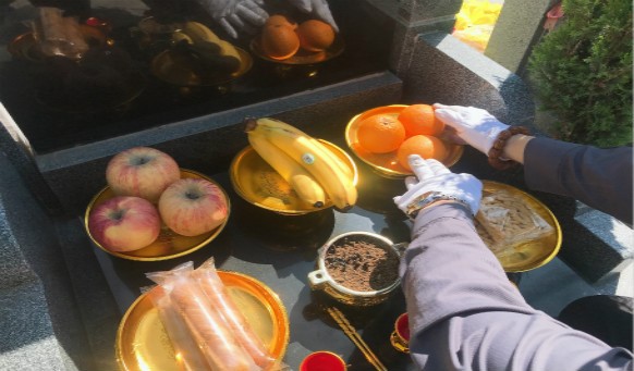 撫順墓地實(shí)景 撫順墓地實(shí)景