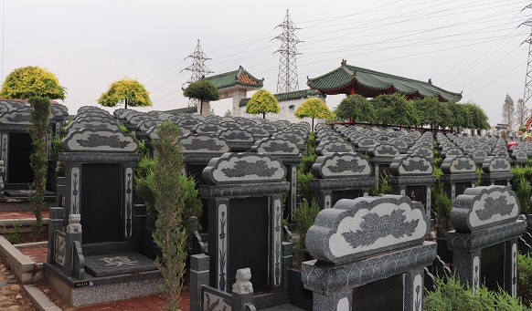 撫順公墓實(shí)景 撫順公墓實(shí)景