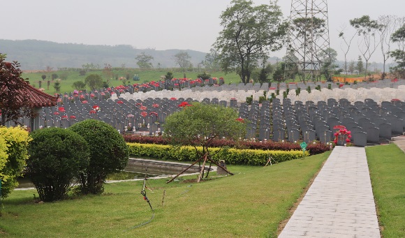 撫順墓地實景 撫順墓地實景