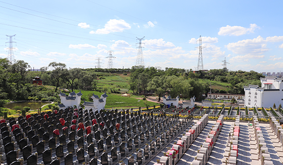 撫順墓地實景