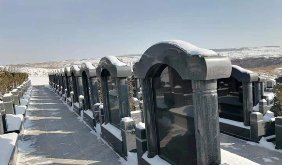 沈陽墓園實(shí)景 沈陽墓園實(shí)景