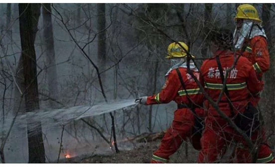 向棋盤山火災(zāi)消防官兵致敬——遼寧福山現(xiàn)場(chǎng)助力！