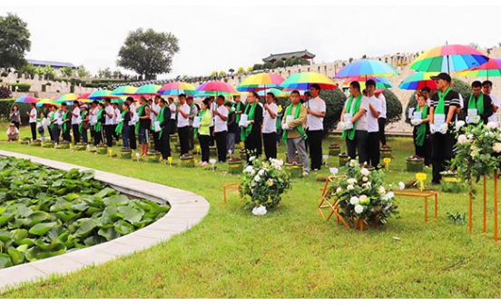 撫順墓園助力高考