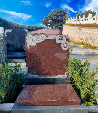 沈陽(yáng)周邊公墓中沈陽(yáng)周邊墓園性價(jià)比的藝術(shù)碑